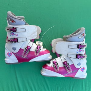 Mondo 23 & 23.5 Rossignol Fun Girl Ski Boots (Used)