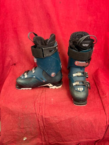 Ski Boots: Salomon QST Access 90 Ski Boots
Size: 25/25.5
Boot length: 298mm
Width: 104mm