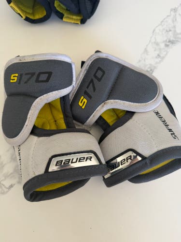Youth Large Bauer Supreme S170 Elbow Pads (Used)