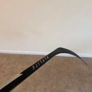 Senior Bauer Vapor Flylite Left Hand Hockey Stick 70 Flex (Used)