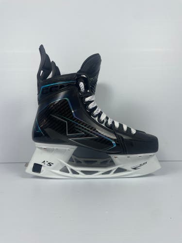 Like New Size 8.5 Regular Senior CCM Vizion Hockey Skates