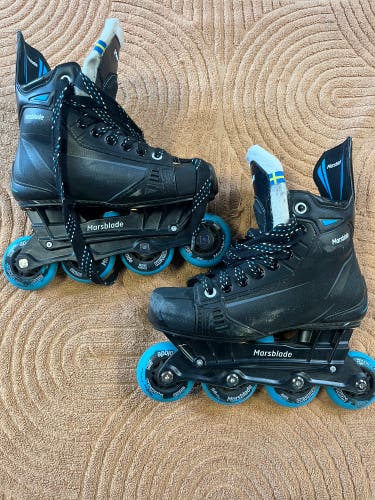 Junior Marsblade O1 Inline Skates Regular Width Size 4 (Used)