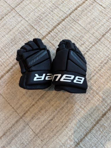 Bauer Vapor Volt Gloves 10"