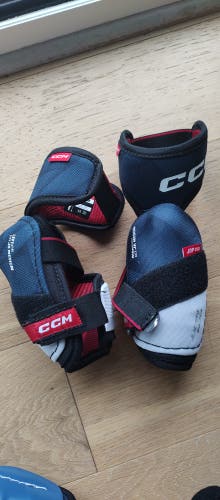 Junior Medium CCM Elbow Pads (Used)