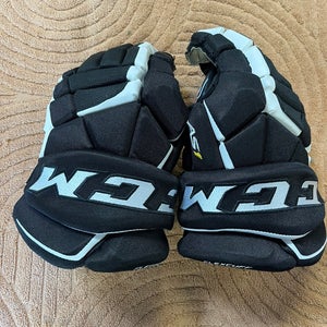 Black CCM Super Tacks AS1 Gloves 13" (Used)