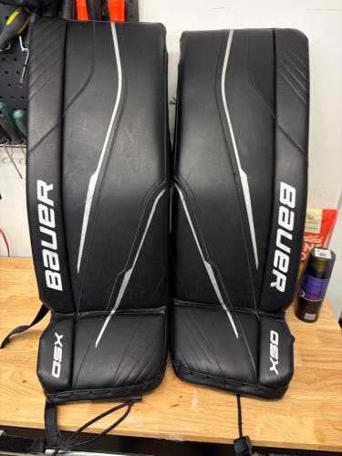 Medium 2024 Bauer GSX Goalie Leg Pads (Used)