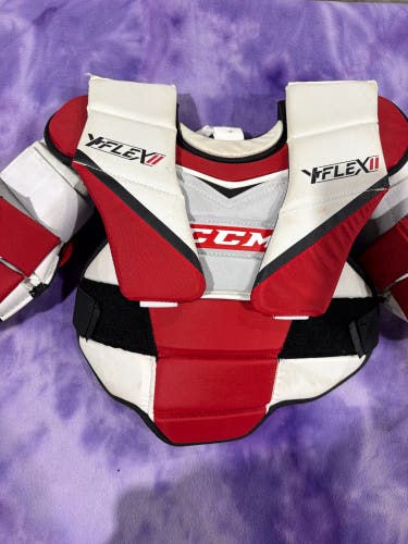 Youth Large/Extra Large CCM YTFlex 2 Goalie Chest Protector (Used)