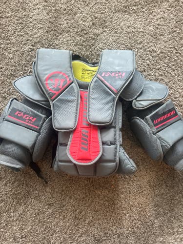 Small / Medium Warrior Ritual G4 Goalie Chest Protector (Used)