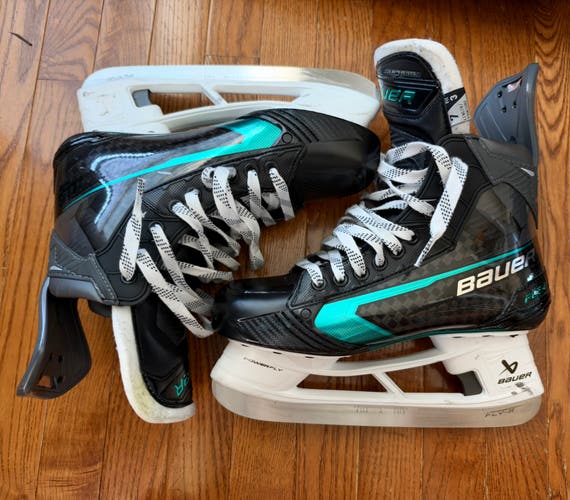 2026 Bauer Supreme Fuse Hockey Skates 7 (Used)