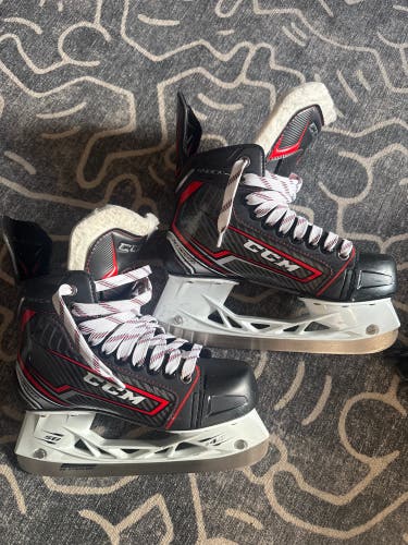New Junior CCM JetSpeed Shock Hockey Skates Extra Wide Width Size 4
