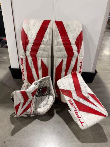 White 30" Intermediate True 7X3 Goalie Full Set Regular (Used)