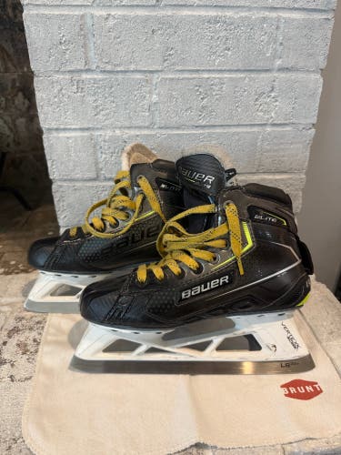 2021 Bauer Elite Hockey Goalie Skates Regular Width Size 5.5 (Used)