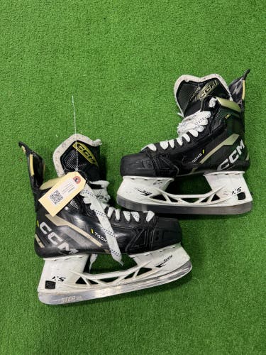 Senior CCM Tacks AS580 Hockey Skates 7.0 | CCM Regular Fit (Used)
