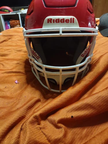 Red Riddell SpeedFlex Helmet (Used)