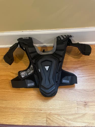 Medium Youth True Cadet Shoulder Pads (Used)