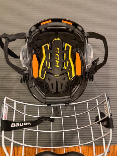 Small CCM Tacks 720 Helmet (Used)