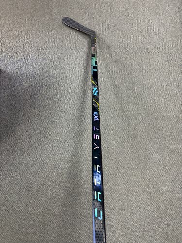 Senior True Catalyst 7x3 Left Hand Hockey Stick T92 75 Flex