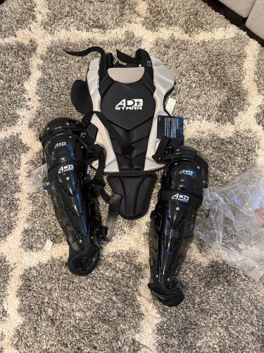 Black/Gray Catcher's Set (New)