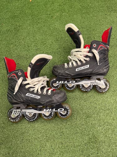 Junior Bauer Vapor XR300 Inline Skates Regular Width Size 4 (Used)
