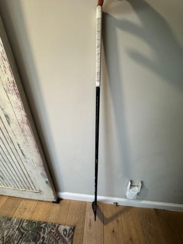 Intermediate CCM Ribcor Trigger 9 Pro Right Handed Hockey Stick P28 55 Flex (Used)