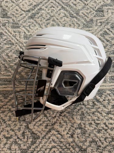 Warrior Fatboy Alpha Pro Box Helmet (Used)