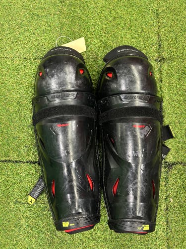 Intermediate Bauer Vapor 3X Shin Pads 13" (Used)