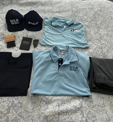 Official umpire clothes & equipment (selling all together)