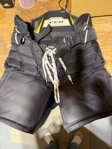 Junior Small CCM Axis A1.5 Hockey Goalie Pants (Used)