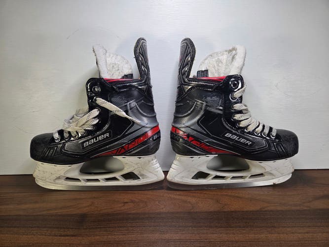 Bauer Vapor X2.9 Junior Ice Hockey Skates Size 3D with Superfeet Insoles