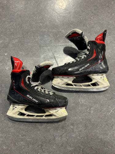 Intermediate Bauer Vapor 3X Pro Hockey Skates | Size 5, Fit 1