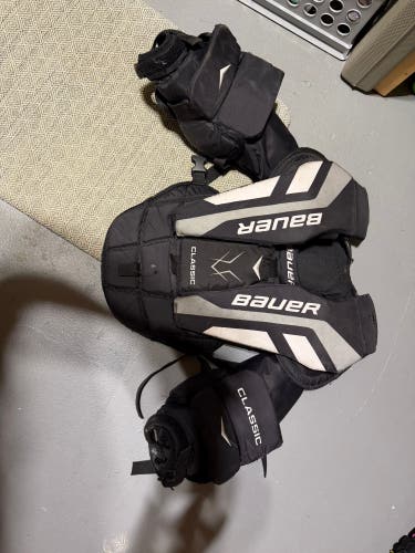 Bauer Classic Junior Goalie Chest & Arm Protector – Small – Used