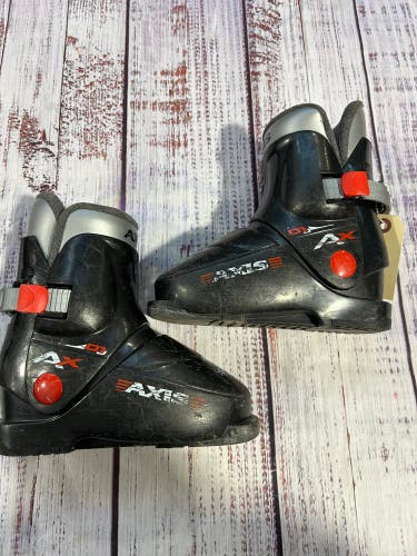 Kid's Axis AX 2J Ski Boots Mondo 17-17.5 224mm (Used)
