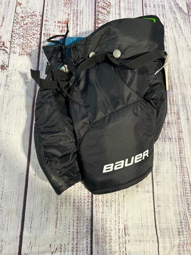 Black Youth Small Bauer X Hockey Pants (Used)