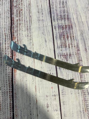 Bauer ls pulse ss Holders, Runners, & Replacement Steel Blades 272 mm (Used)