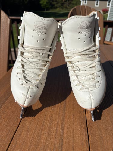 EDEA Motivo Figure Skates (Used)