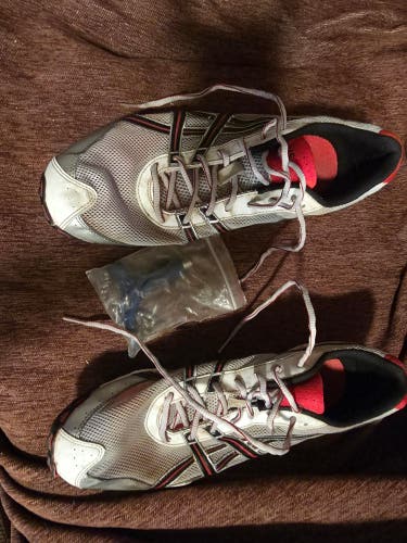 White Men's Adult Size 13.0 (W 14.0) Asics (Used)