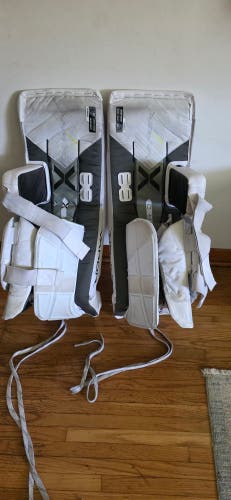 32" Bauer Vapor X5 Pro Goalie Leg Pads (Used)