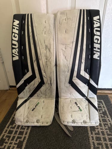 Vaughn (Used) Junior Goalie Leg Pads
