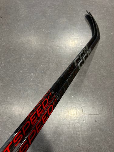 2 Stick Pack Intermediate CCM JetSpeed FT5 Hockey Sticks | RH P29
