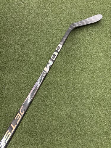 Senior CCM JetSpeed FT7 Pro Hockey Stick Right Handed P28 75 Flex Pro Stock | 70"