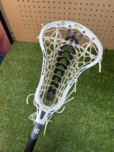 STX Crux 600 Complete Women’s Lacrosse Stick composite Black 10 degree