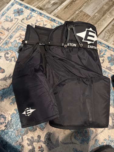 Medium Easton Synergy Girdle (Used)