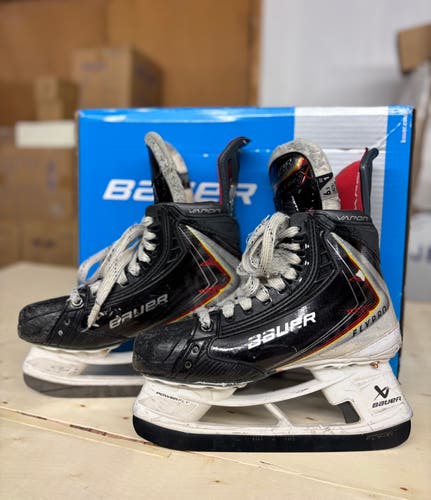 Bauer Vapor Flypro Skates w/ FlyTi Steel - Senior Size 6.5 (Good Condition)