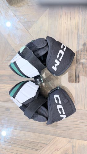 Junior Small CCM JetSpeed FTW Elbow Pads (Used)