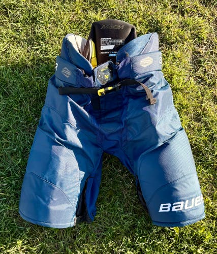 Senior Large Bauer Supreme Pro Hockey Pants (Used)