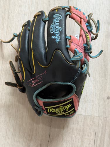 Rawlings Heart of the Hide Wing Tip 200 Pattern RH Infield Baseball Glove 11.75" (Used)