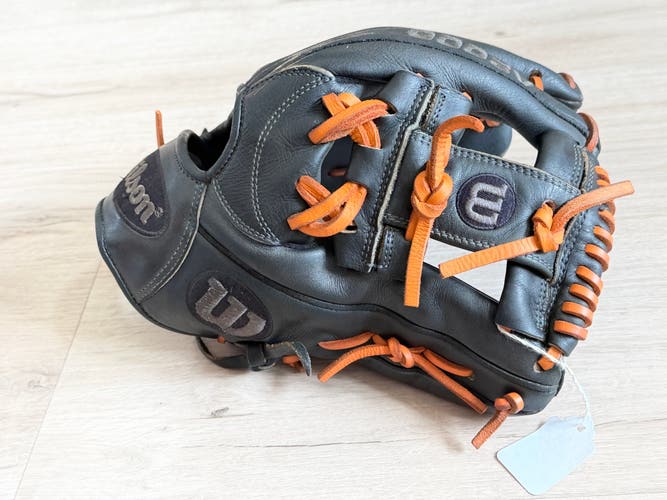 Wilson A2000 1787 RH Infield Baseball Glove 11.75" (Used)