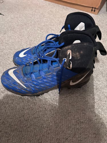 Men's Size M 7.5 (W 8.5) Nike Force Savage Pro 2 High Top football cleat (Used)