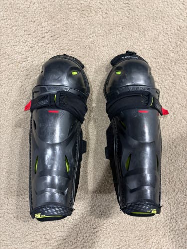 Junior Bauer Vapor 3X Pro 12" Shin Pads (Used)