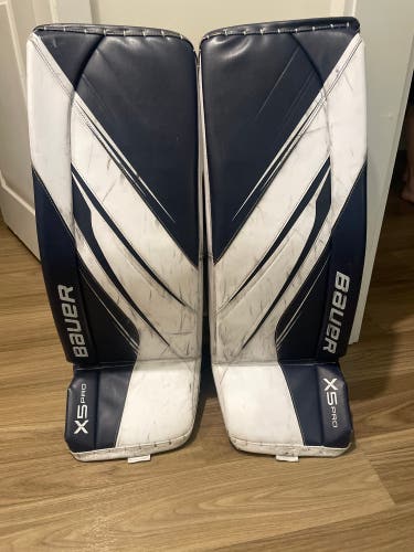 Small Bauer Vapor X5 Pro Goalie Leg Pads (Used)